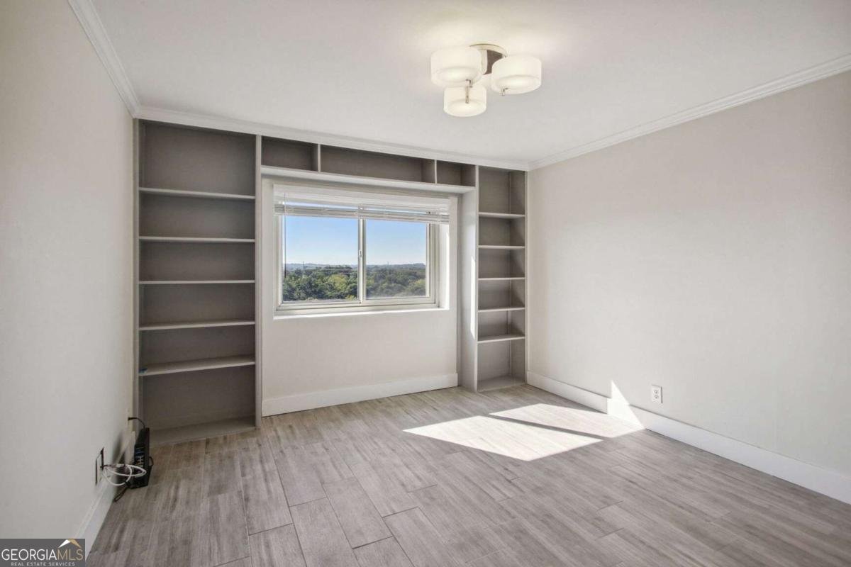 2285 Peachtree Road Atlanta - 10
