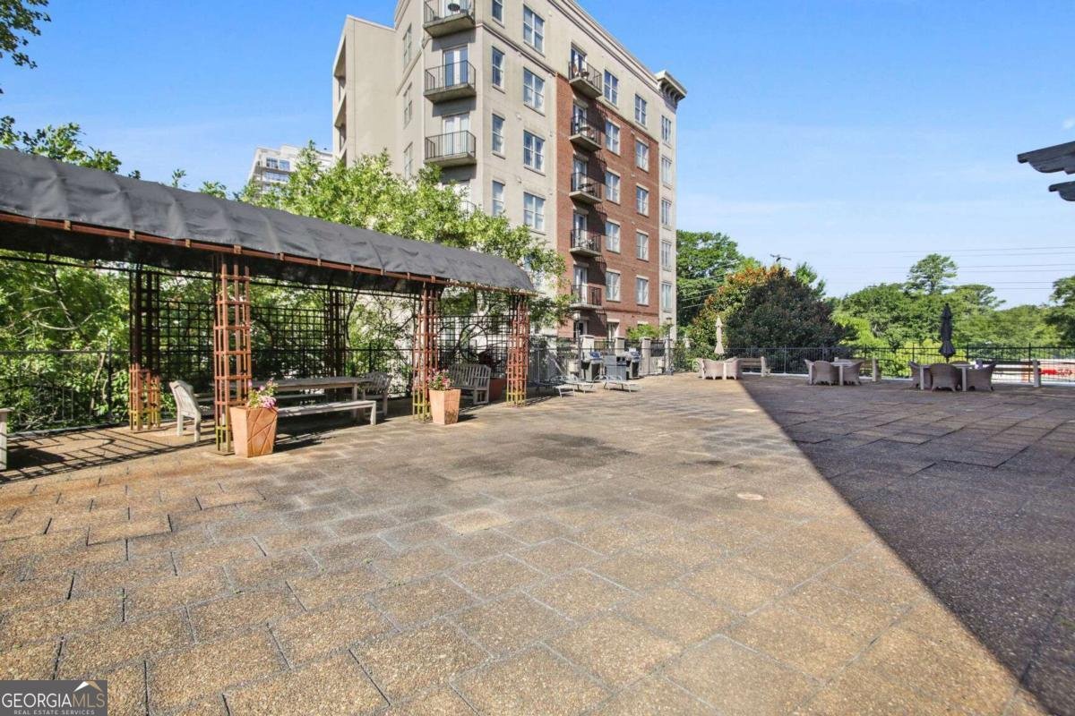 2285 Peachtree Road Atlanta - 13