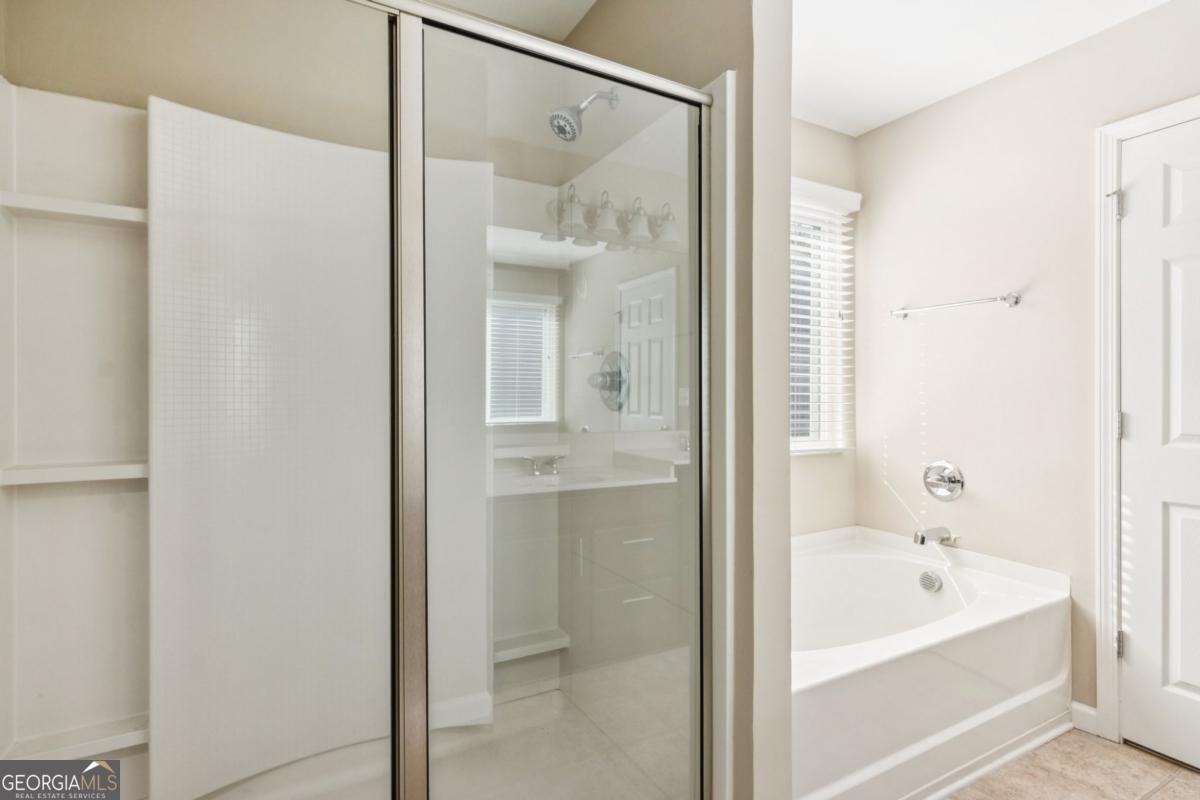 1596 Garden View Drive Sugar Hill - 23