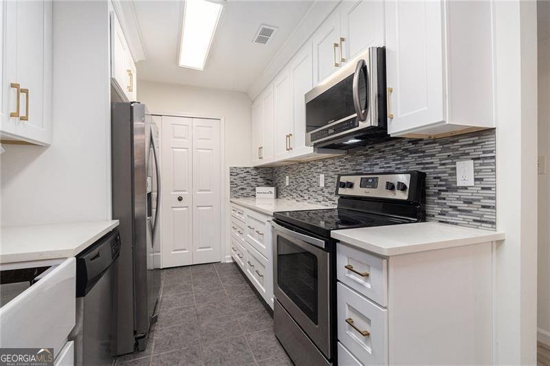 502 Brighton Point Atlanta - 10