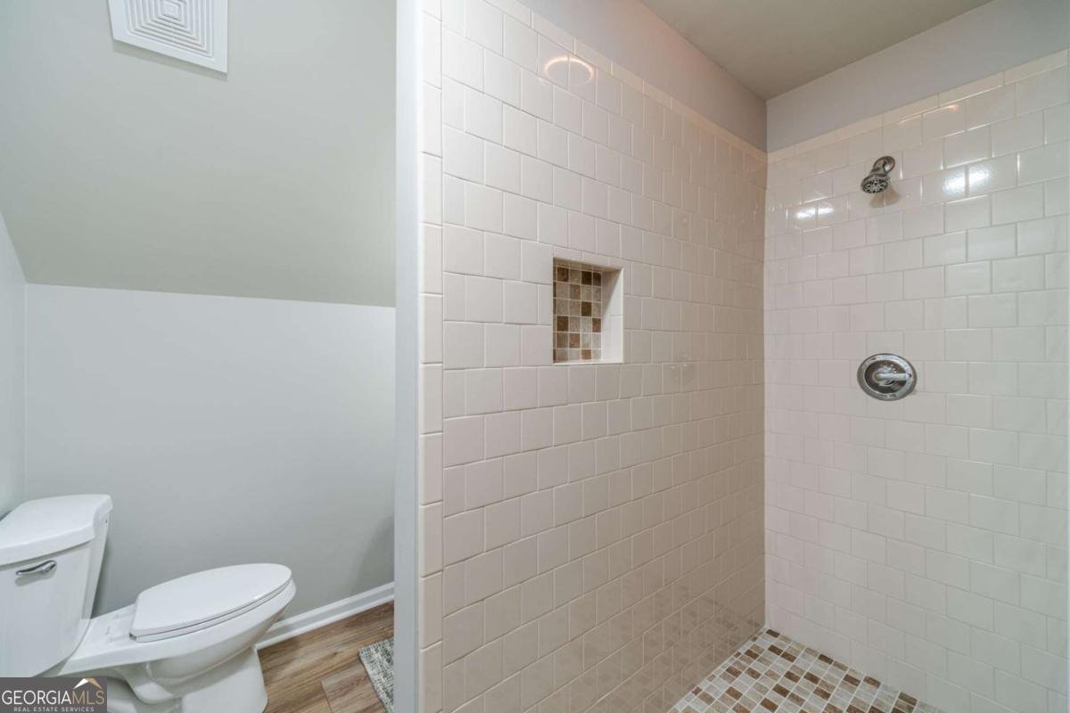 1600 Beagle Run Monroe - 72