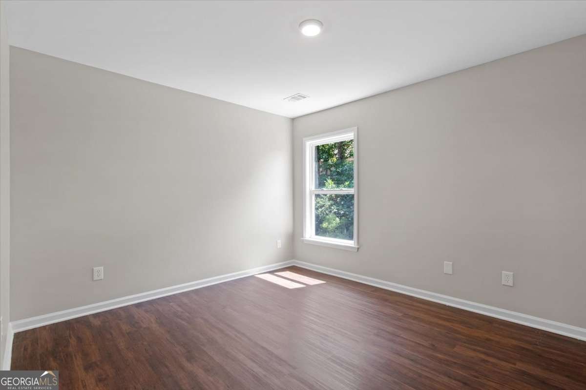 512 Waterfall Drive Canton - 26