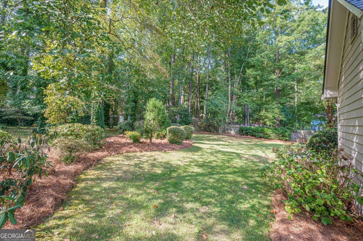 3215 Dogwood Drive Powder Springs - 2