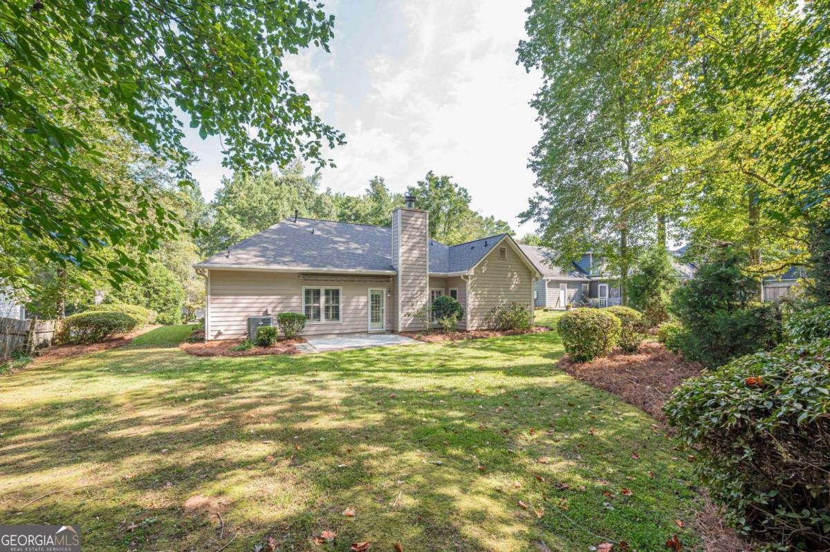 3215 Dogwood Drive Powder Springs - 3