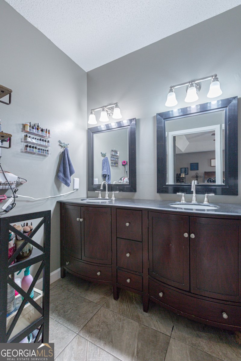 460 Rivers Road Fayetteville - 22