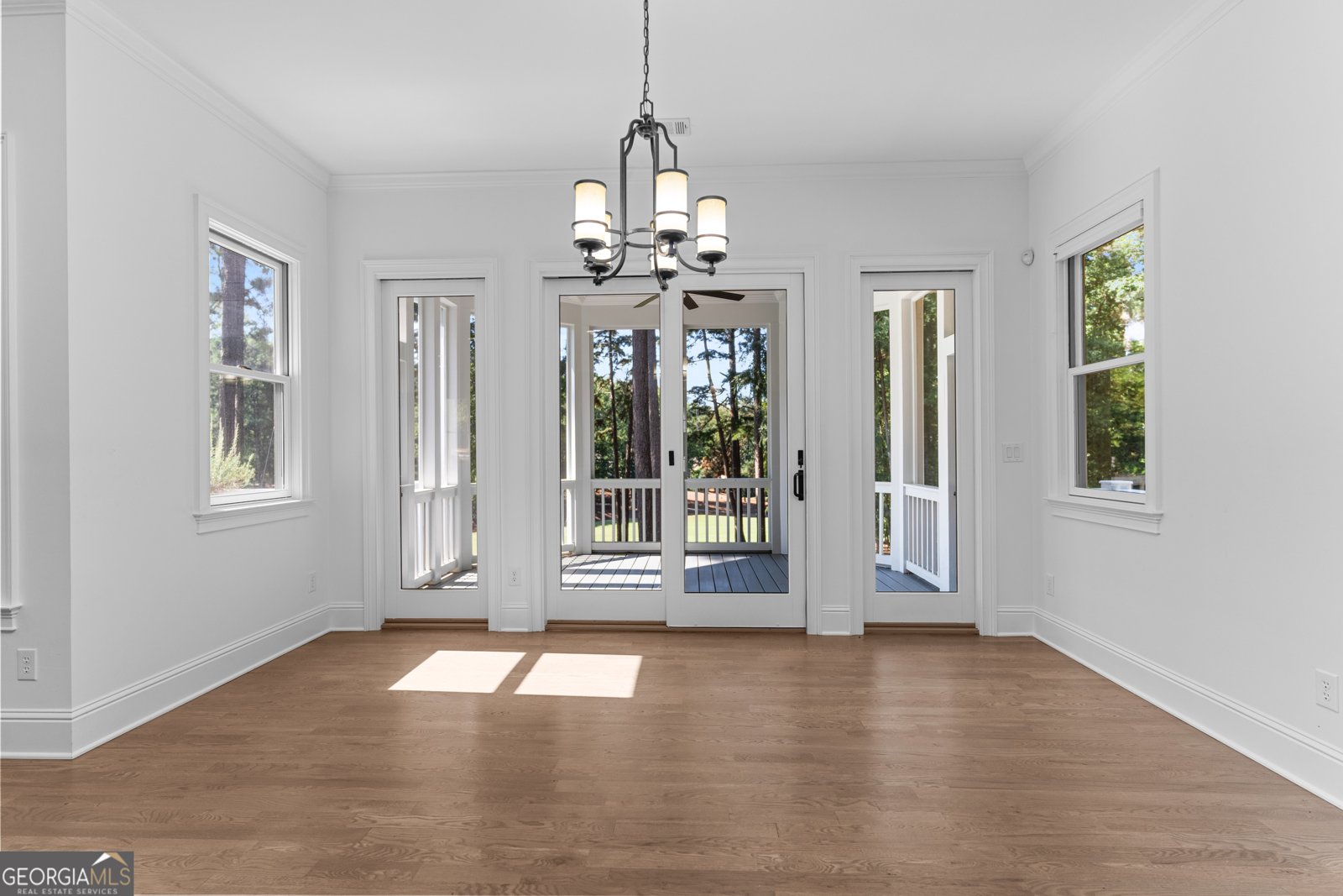 1011 Ridge Terrace Greensboro - 27