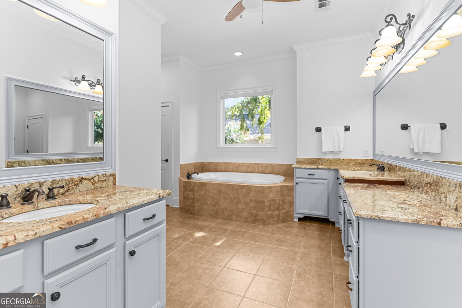1011 Ridge Terrace Greensboro - 35