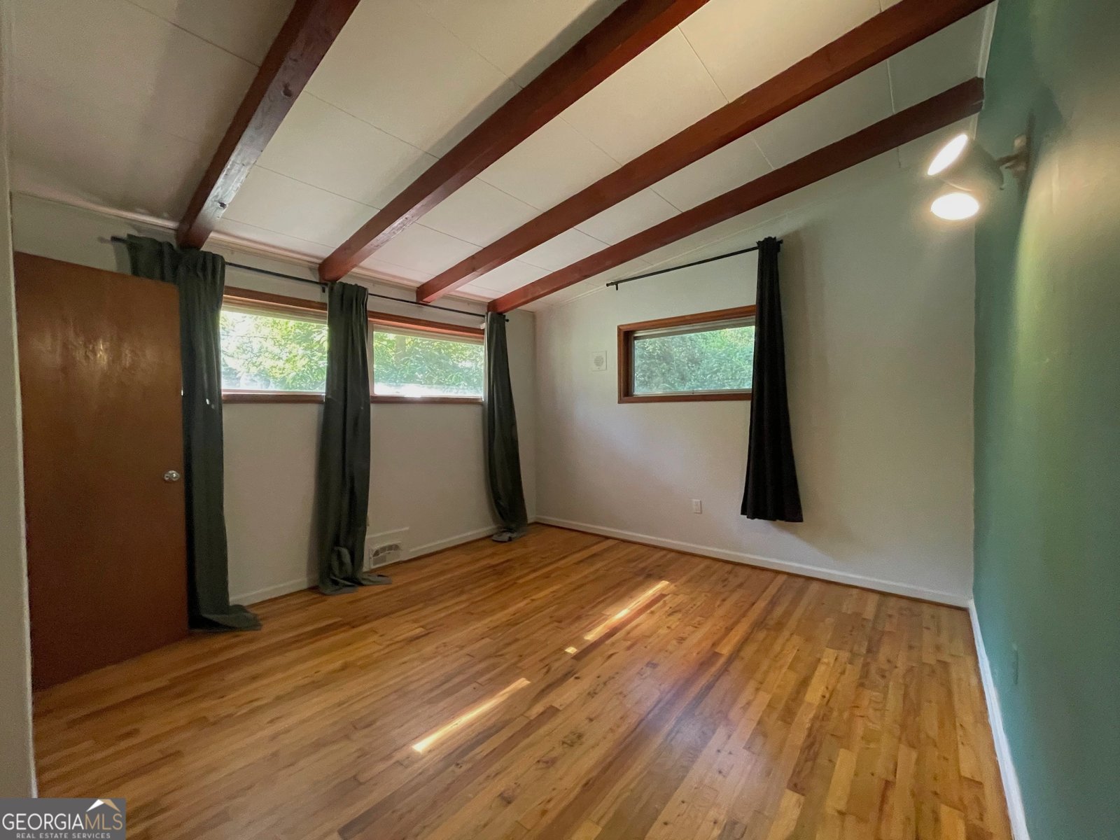 208 Springtree Road Athens - 17