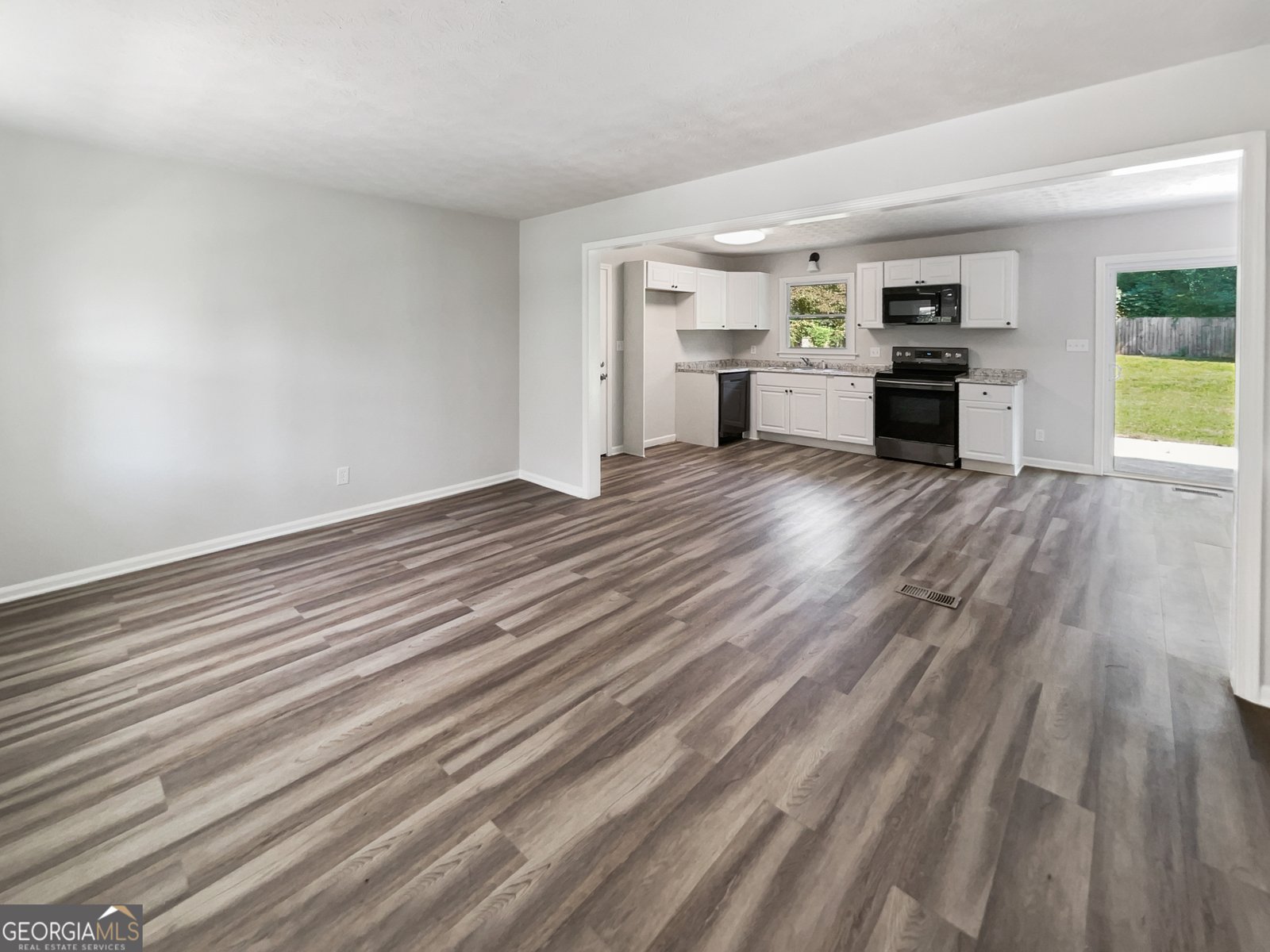 3885 Morning Creek Drive Atlanta - 3