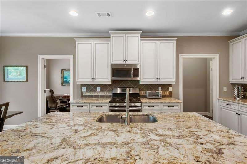2741 Prado Lane Marietta - 2