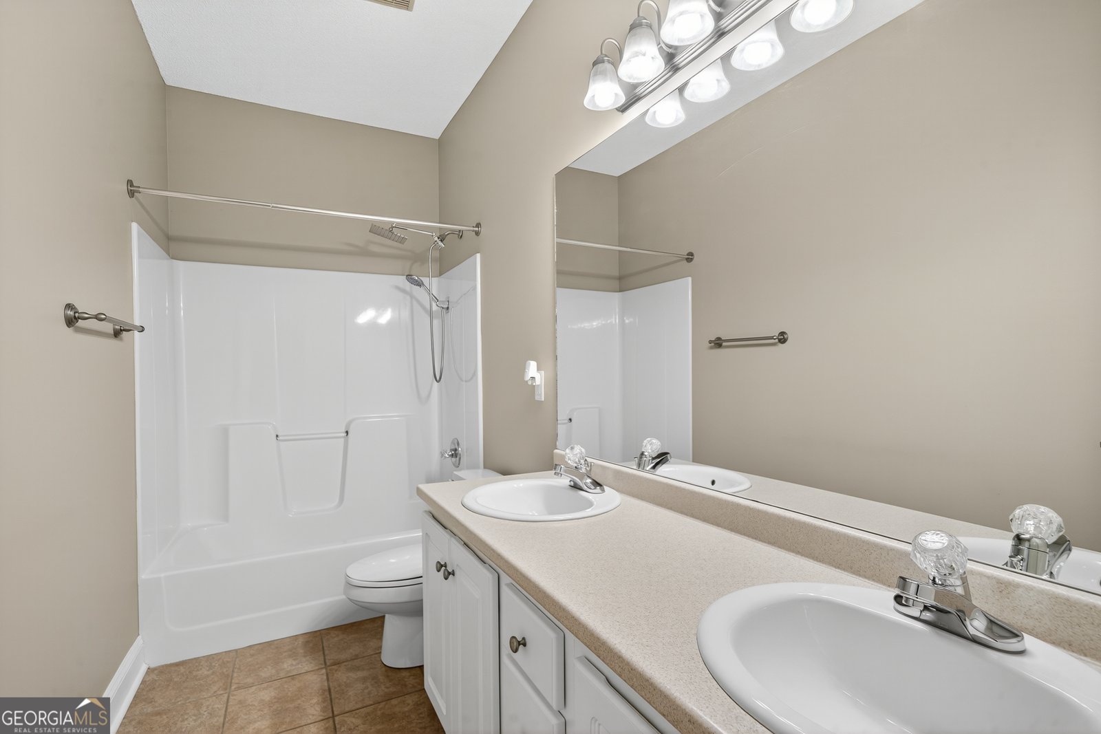131 Sarakay Circle Macon - 32
