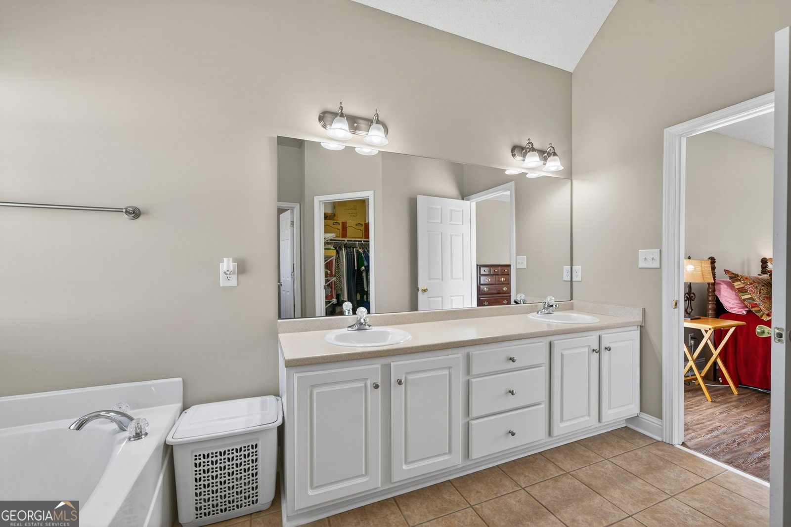 131 Sarakay Circle Macon - 45