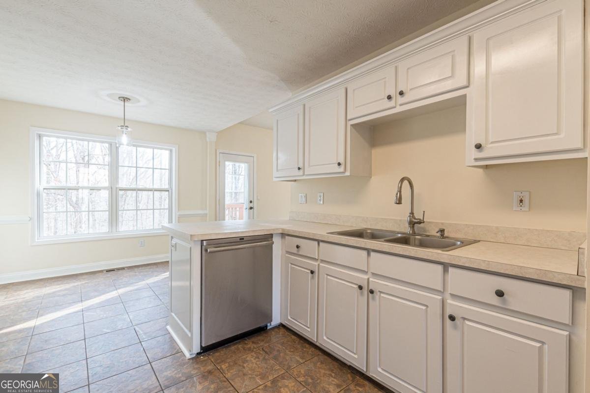 210 Lanella Parkway Conyers - 25