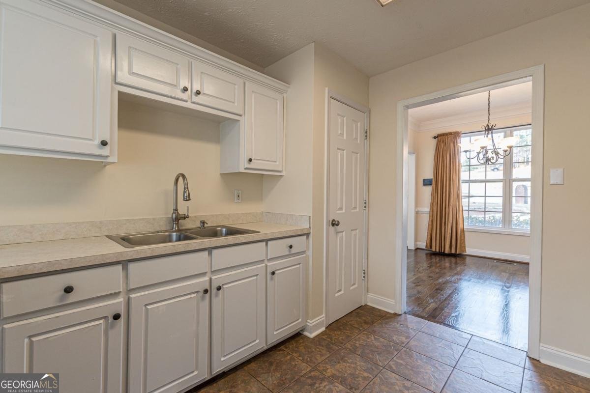 210 Lanella Parkway Conyers - 27