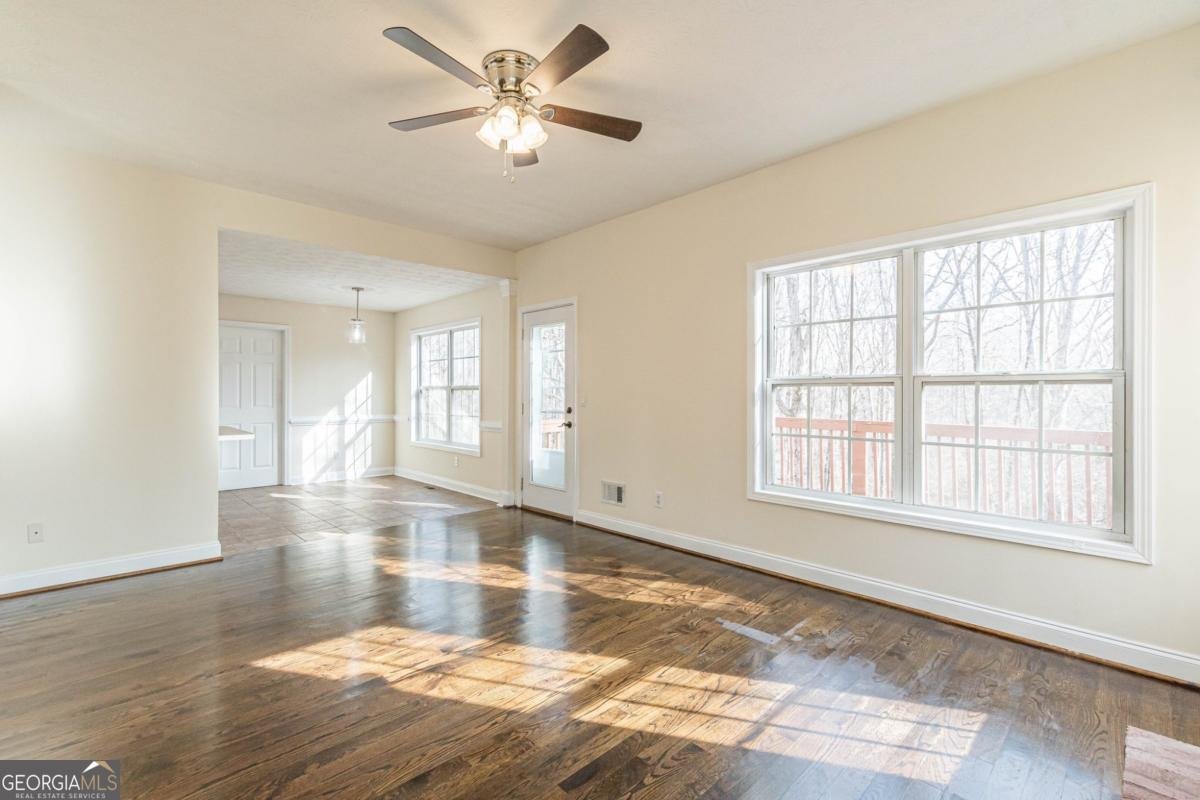 210 Lanella Parkway Conyers - 35