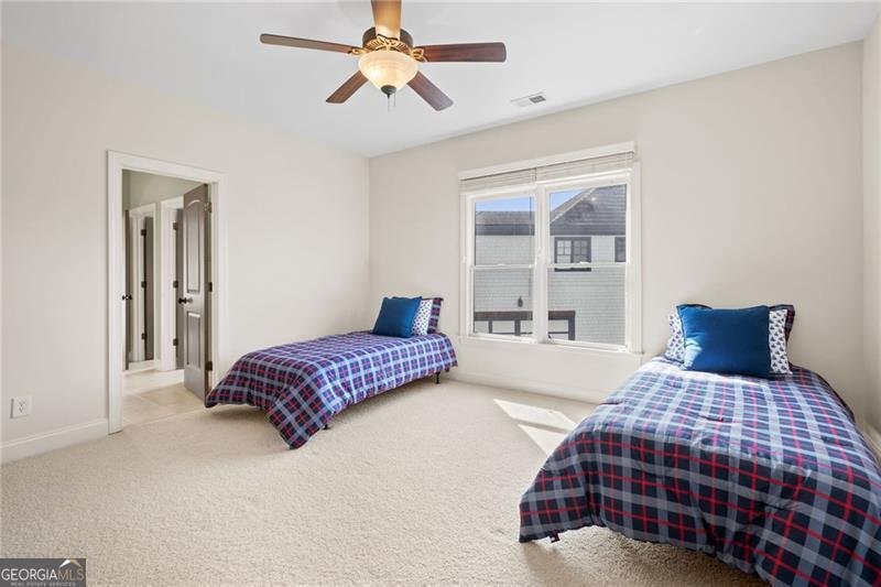 2560 Hillandale Circle Cumming - 41