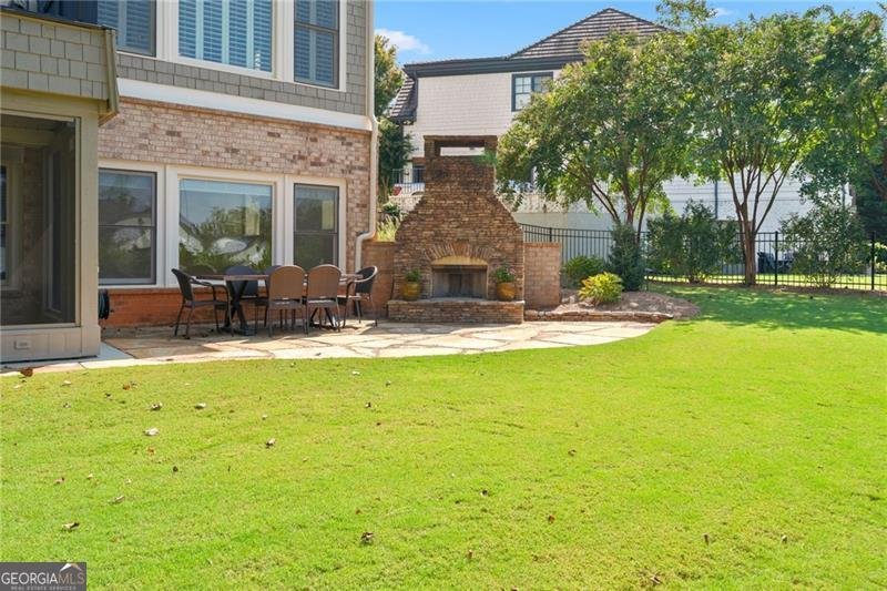2560 Hillandale Circle Cumming - 52