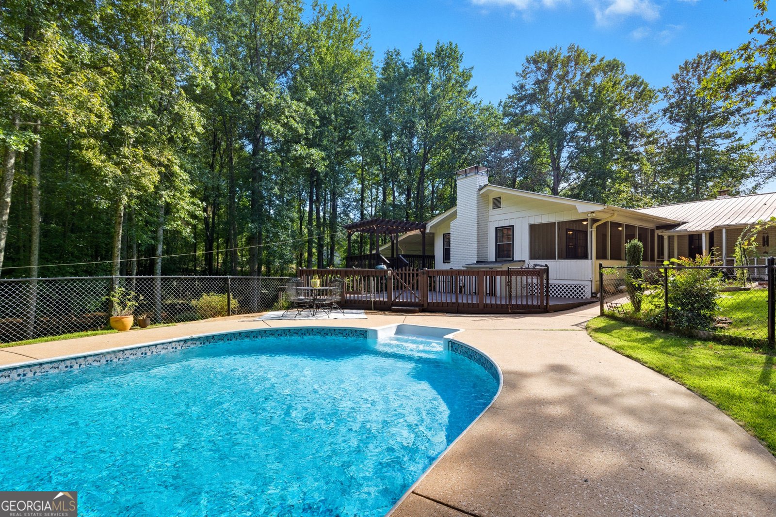 310 Wilson Road Cornelia - 29