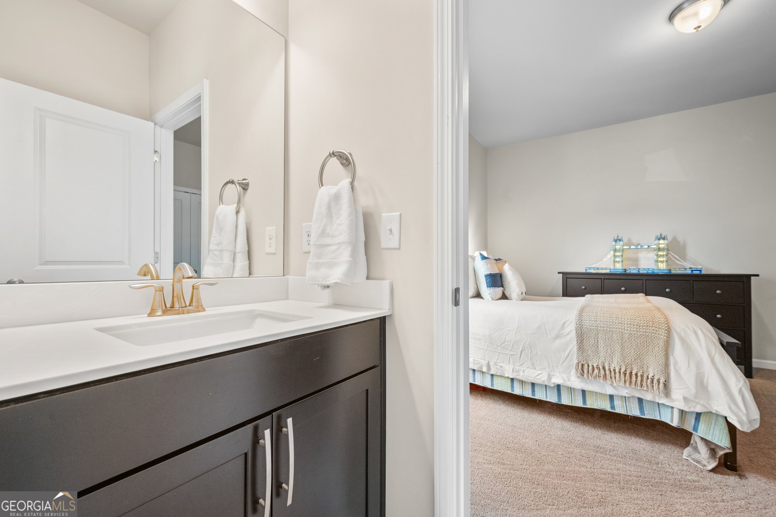 536 Suwanee Park Terrace Suwanee - 39