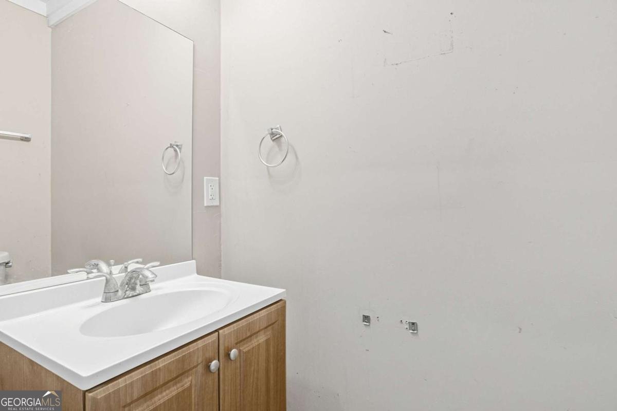 867 Pinehurst Terrace Atlanta - 28