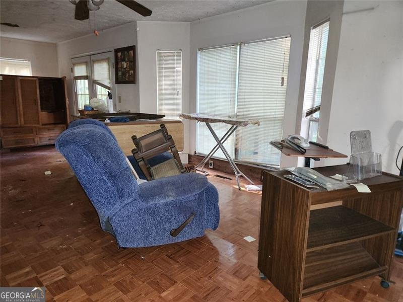 9780 DIXON INDUSTRIAL Jonesboro - 9