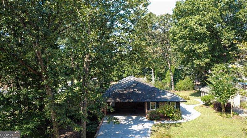 2770 BEVERLY HILLS Drive Marietta - 2