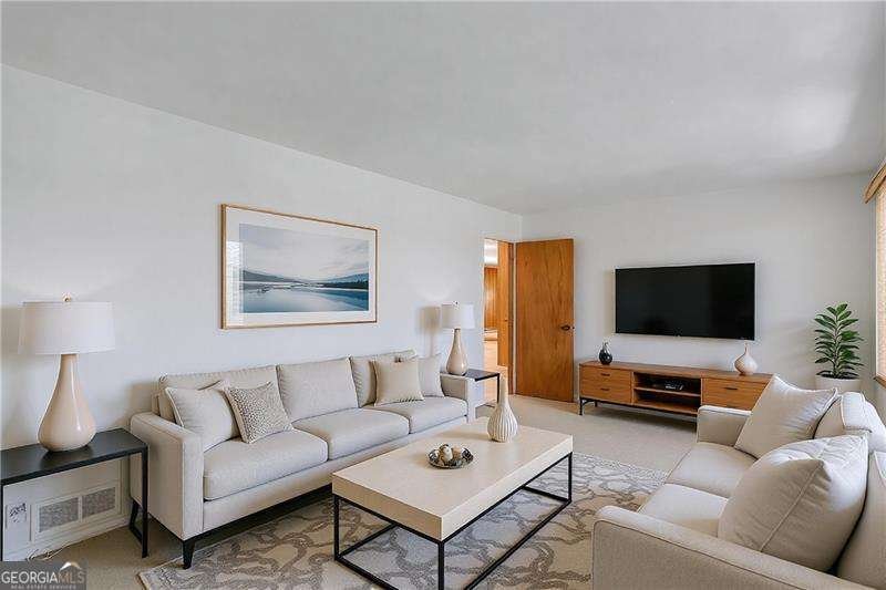 2770 BEVERLY HILLS Drive Marietta - 3