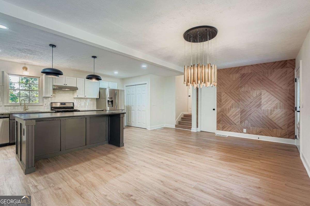 5733 Crestview Drive Acworth - 9
