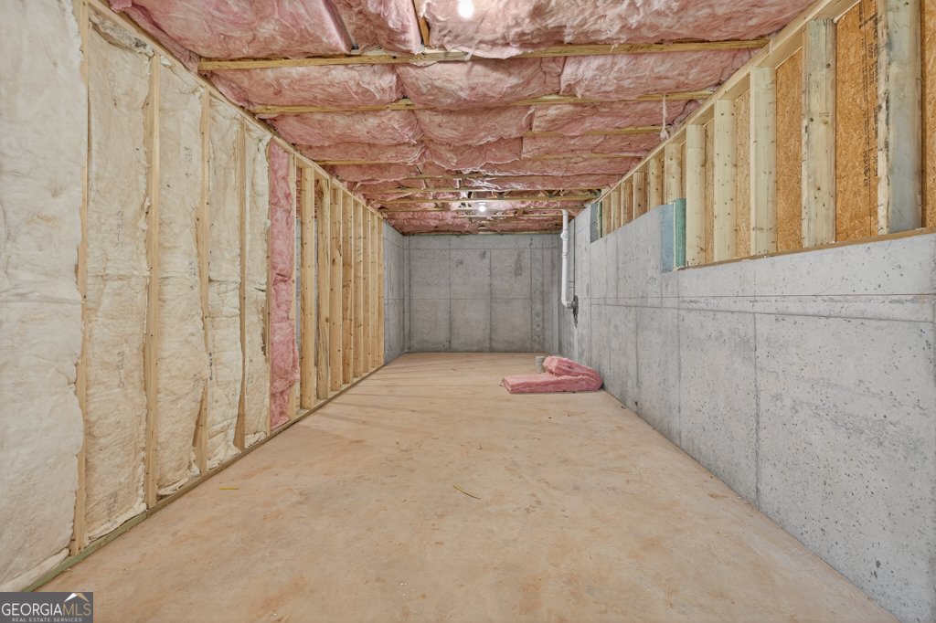 328 Advent Drive Winder - 37