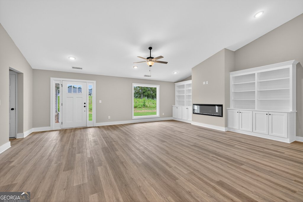 328 Advent Drive Winder - 7