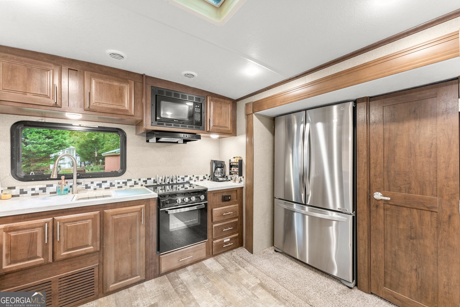 104 Stag Leap Drive Cleveland - 4
