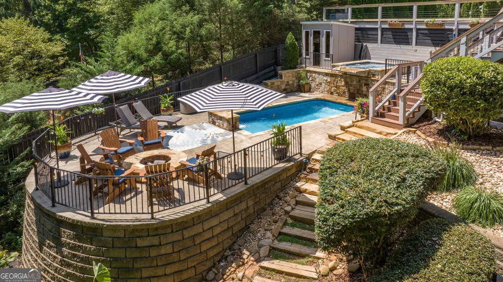 435 Robertson Road Dawsonville - 27