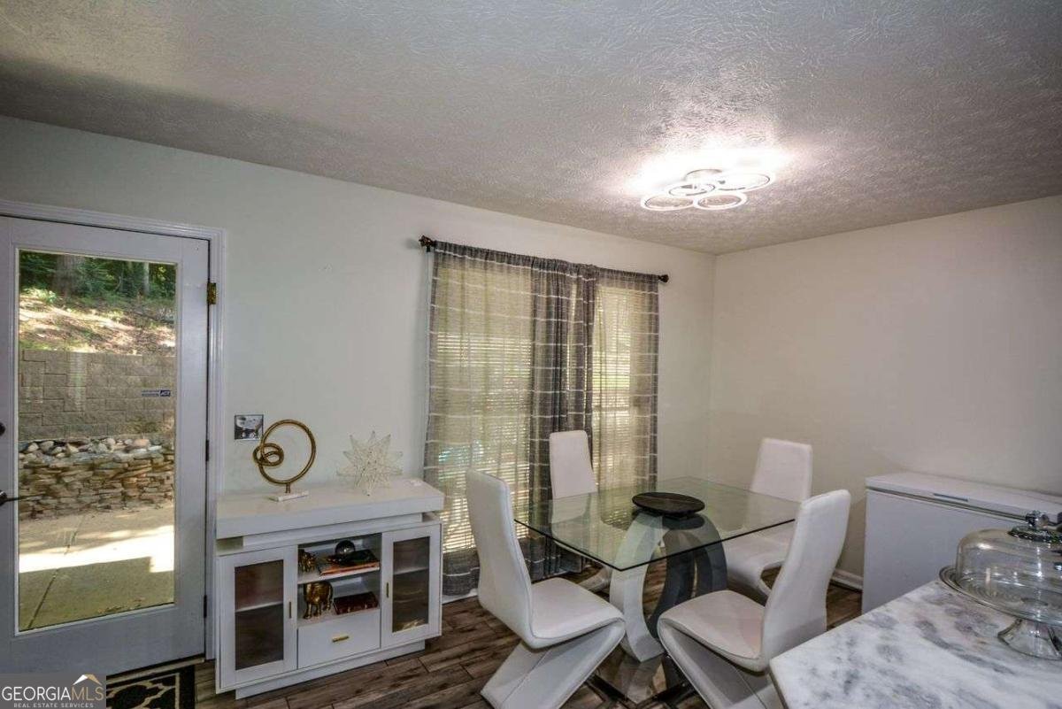 2155 CARLYSLE COVE Drive Lawrenceville - 3