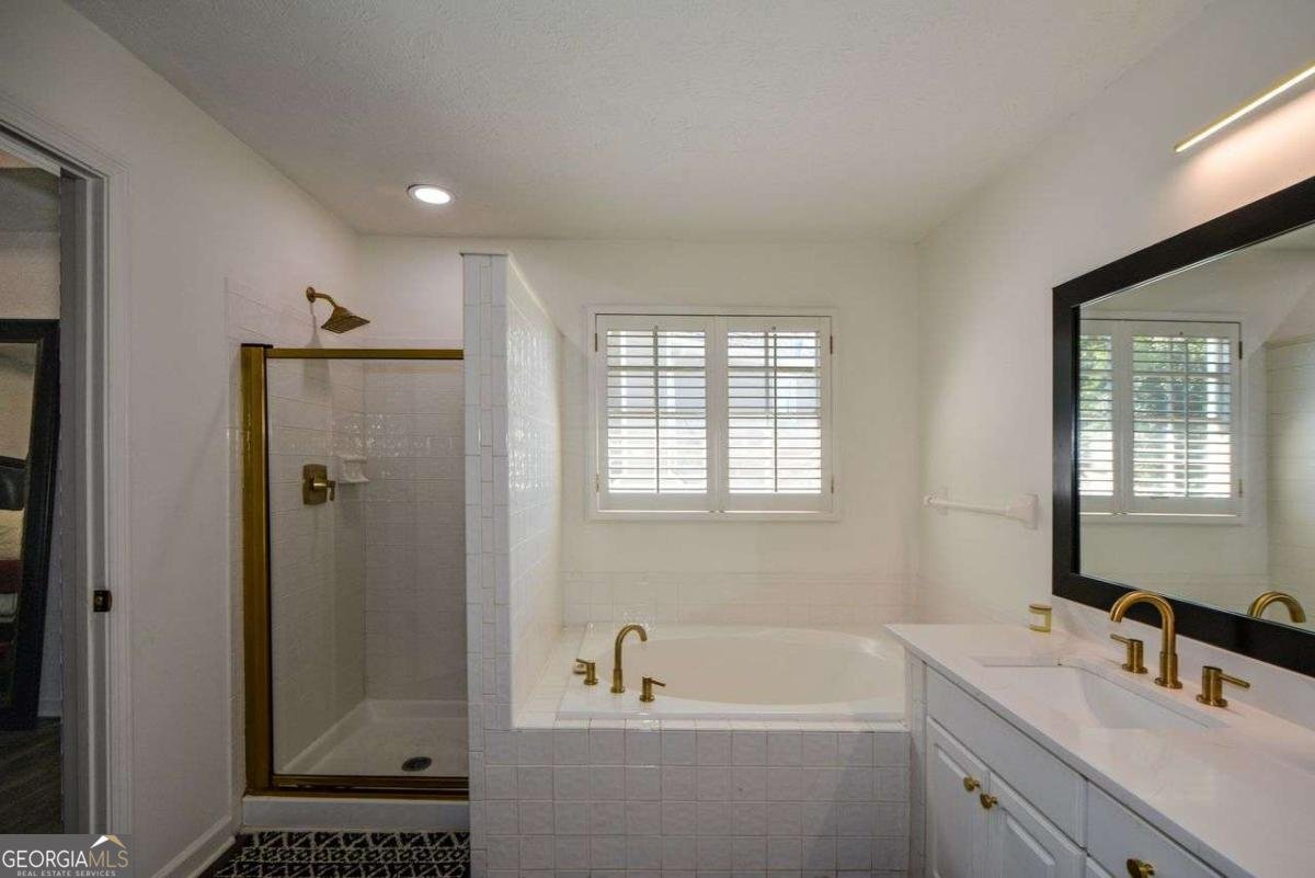 2155 CARLYSLE COVE Drive Lawrenceville - 6