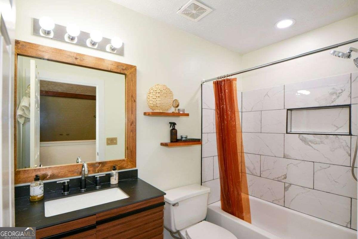 2155 CARLYSLE COVE Drive Lawrenceville - 9