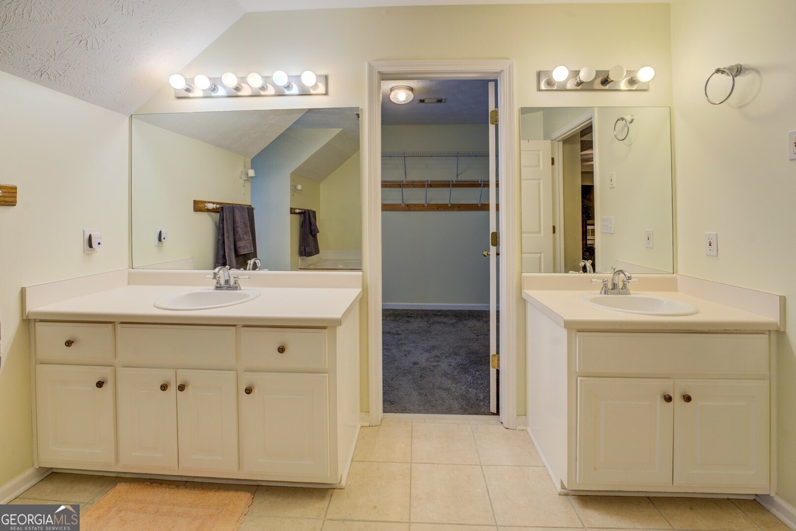 115 Lakeside Trail Covington - 28