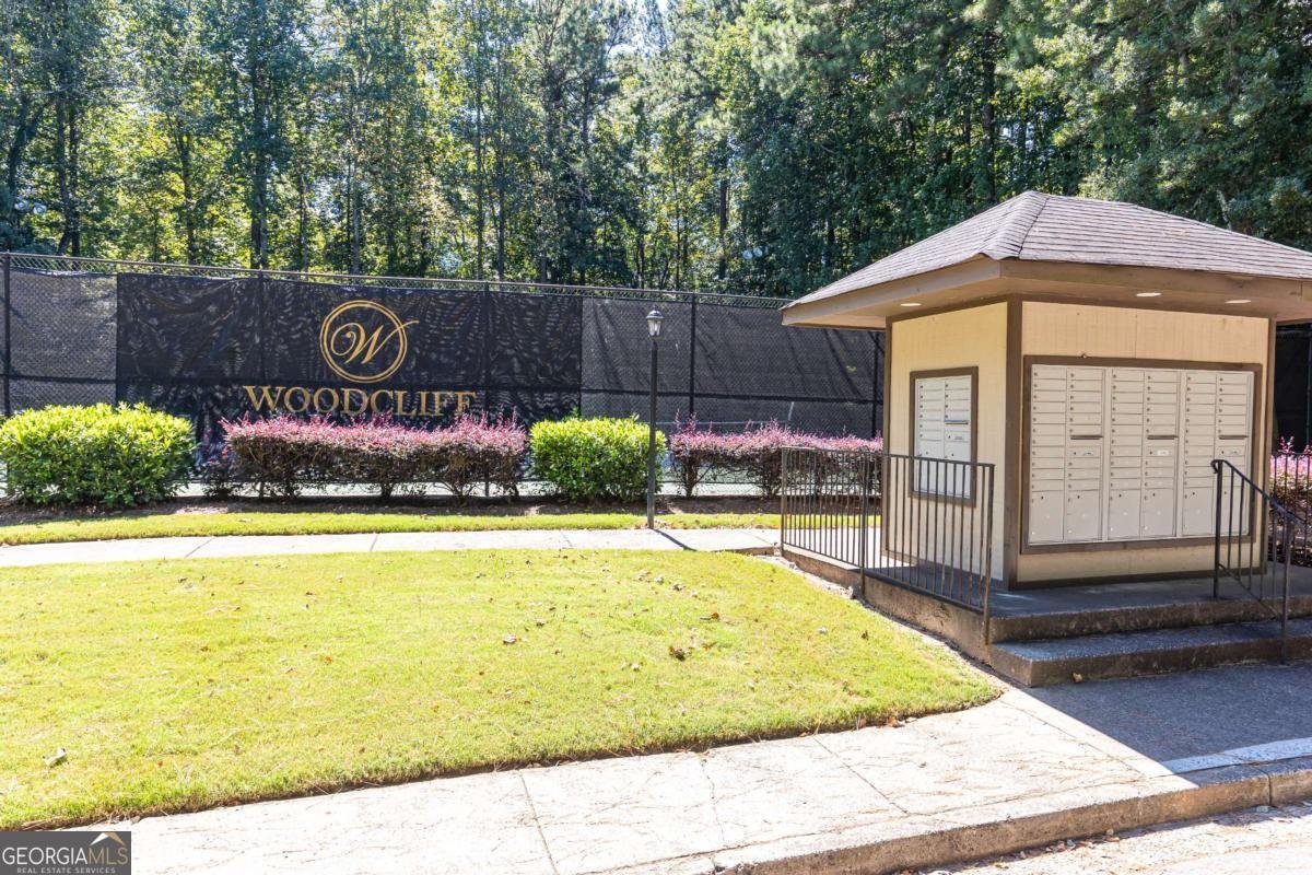 401 Woodcliff Drive Atlanta - 10
