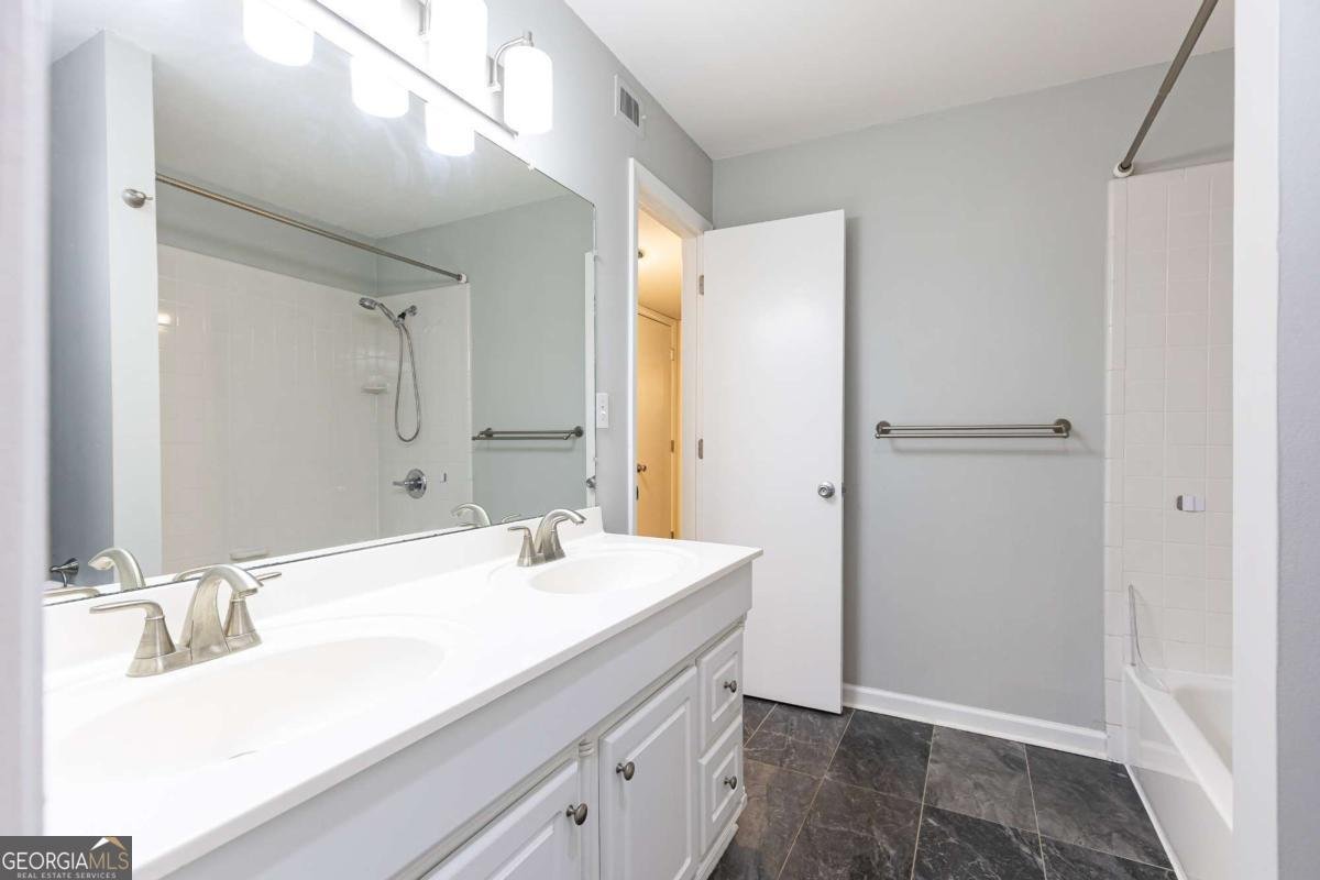 401 Woodcliff Drive Atlanta - 16