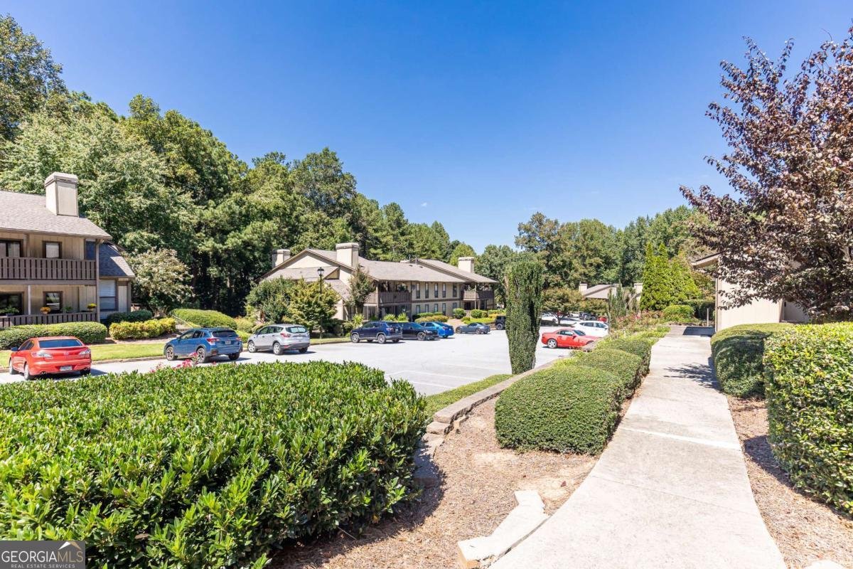 401 Woodcliff Drive Atlanta - 7