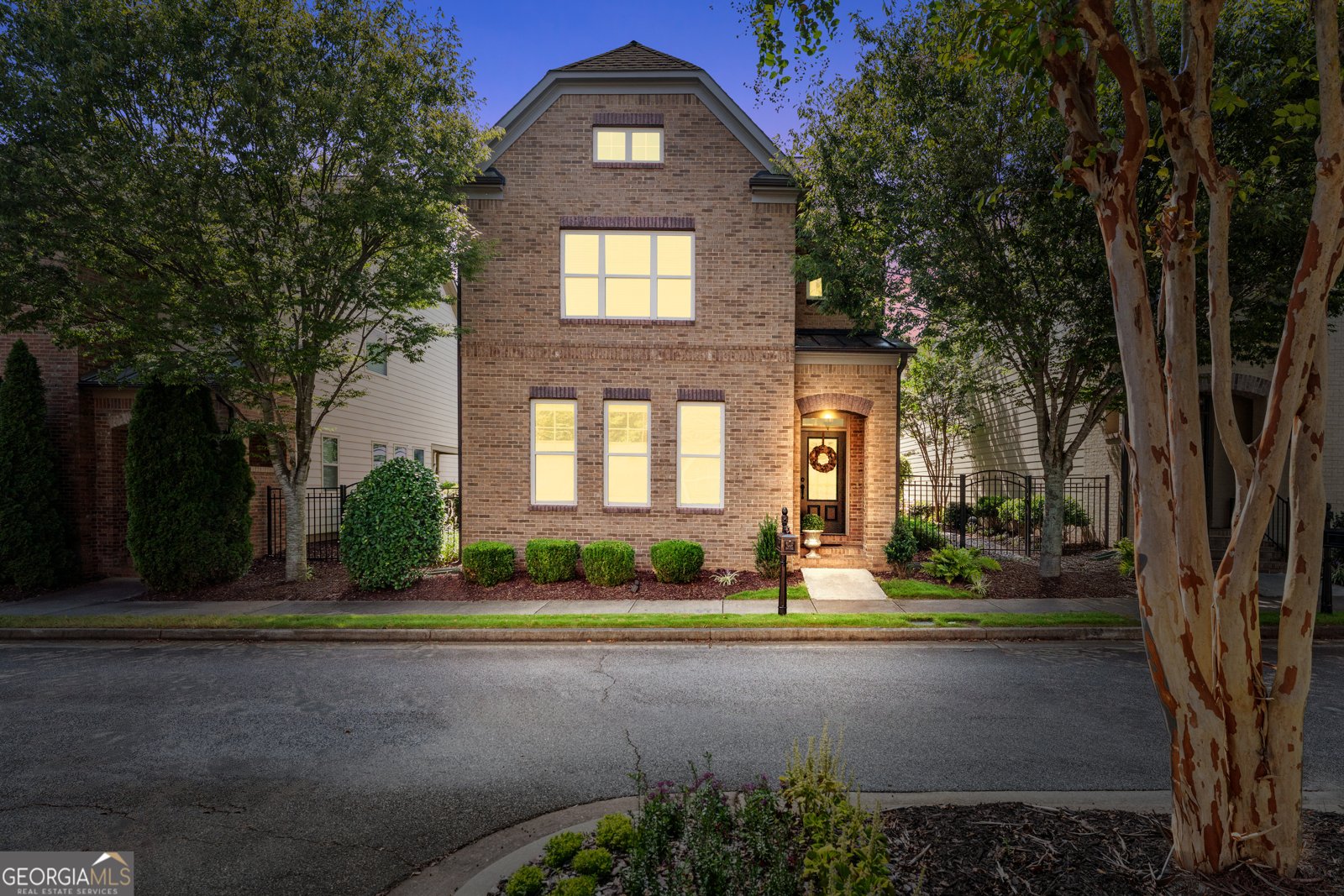 7845 Crownpoint Drive Alpharetta - 2
