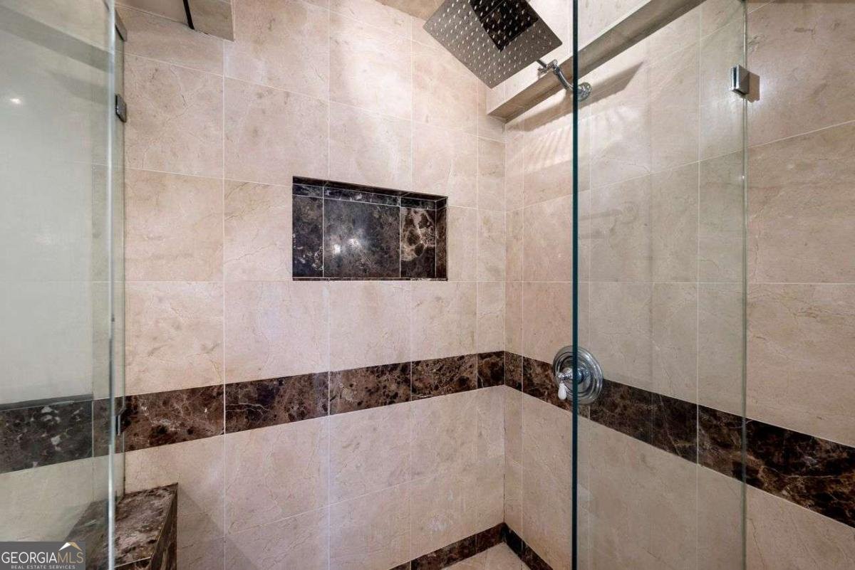 2870 Pharr Court South Atlanta - 22
