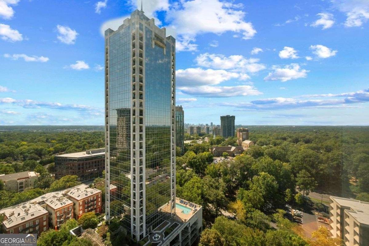 2870 Pharr Court South Atlanta - 32