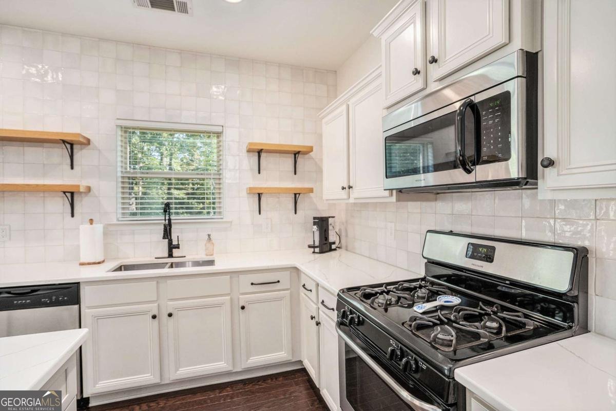 4416 Black Hills Drive Acworth - 9