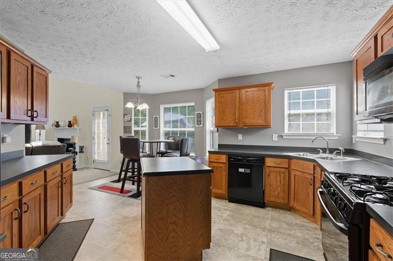 2406 Garnet Avenue Riverdale - 8