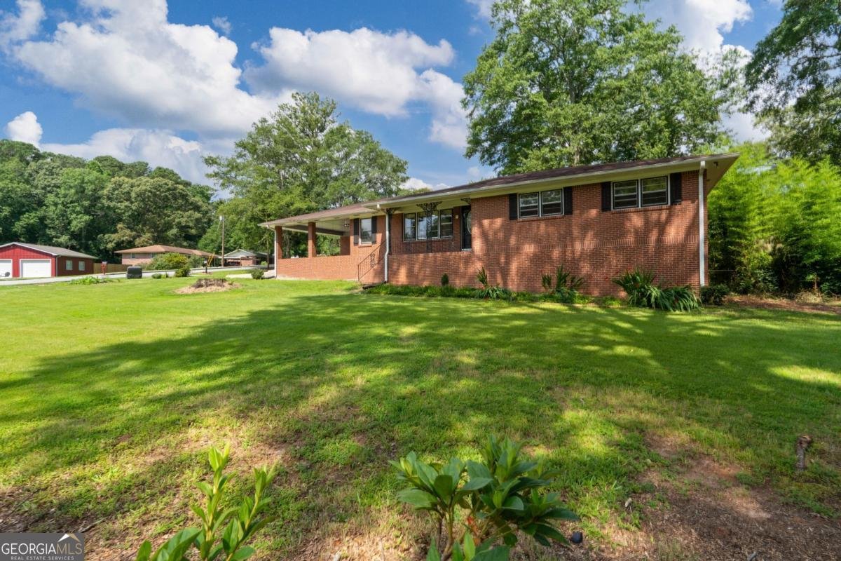 3888 Lindley Circle Powder Springs - 3