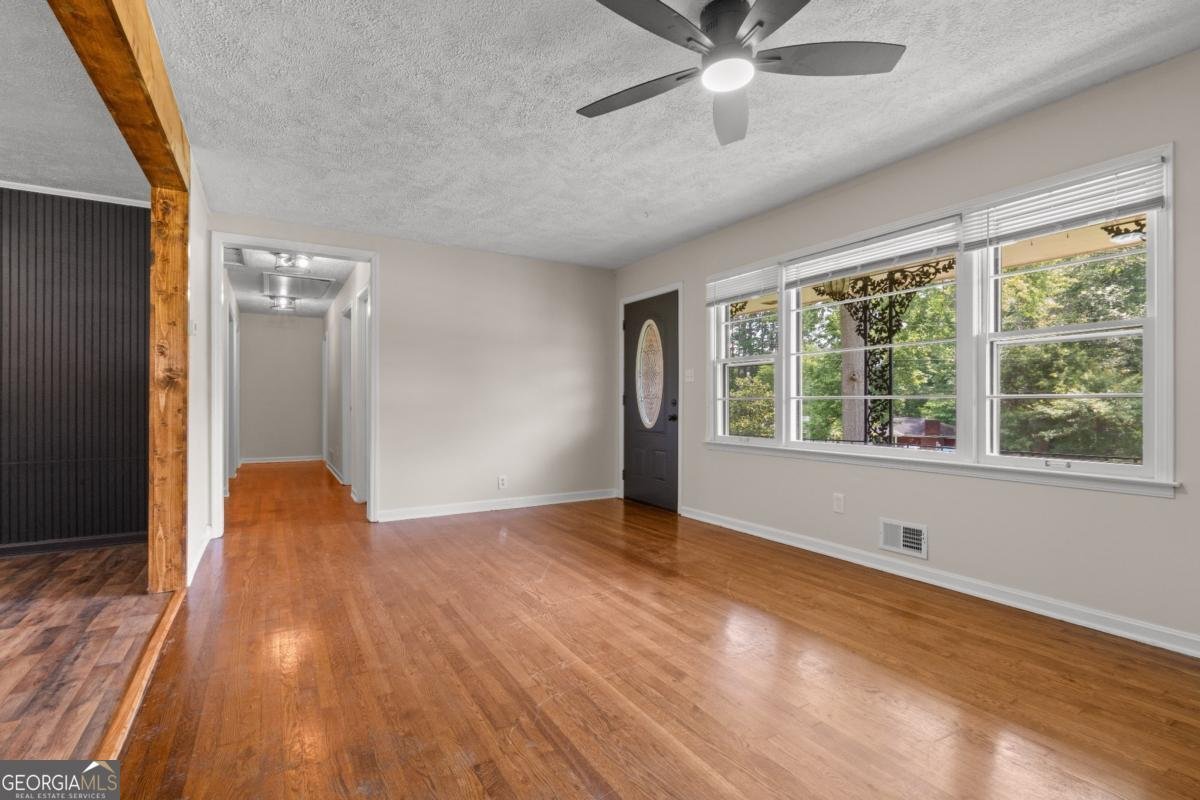 3888 Lindley Circle Powder Springs - 6