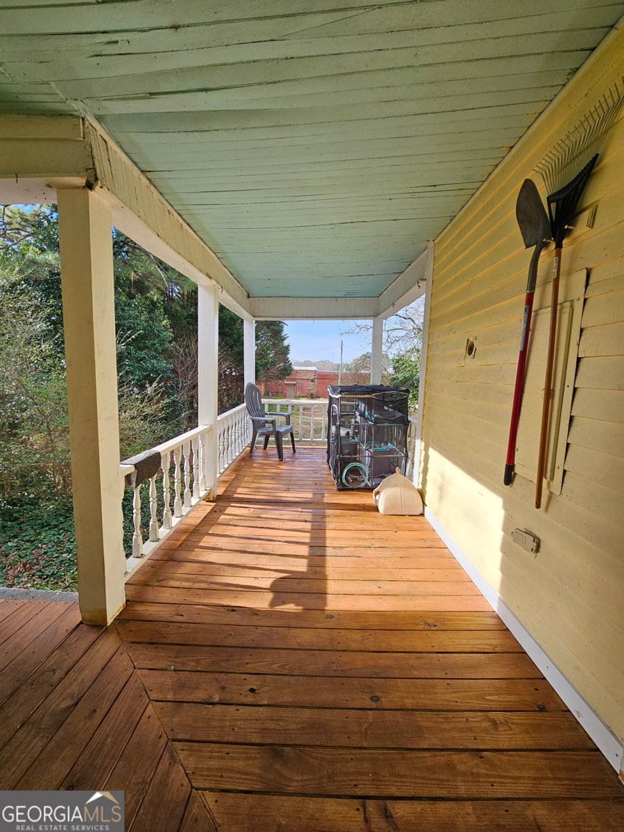 1907 Broad Street Statham - 20