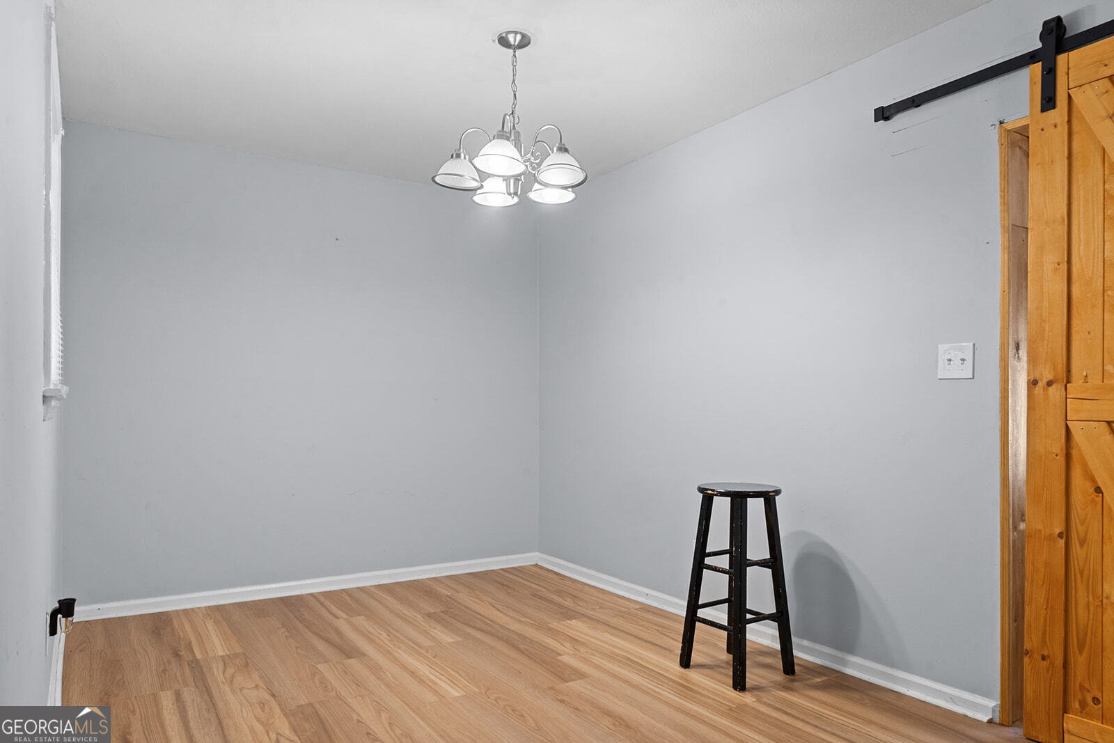 4937 GARDINER Drive Columbus - 22
