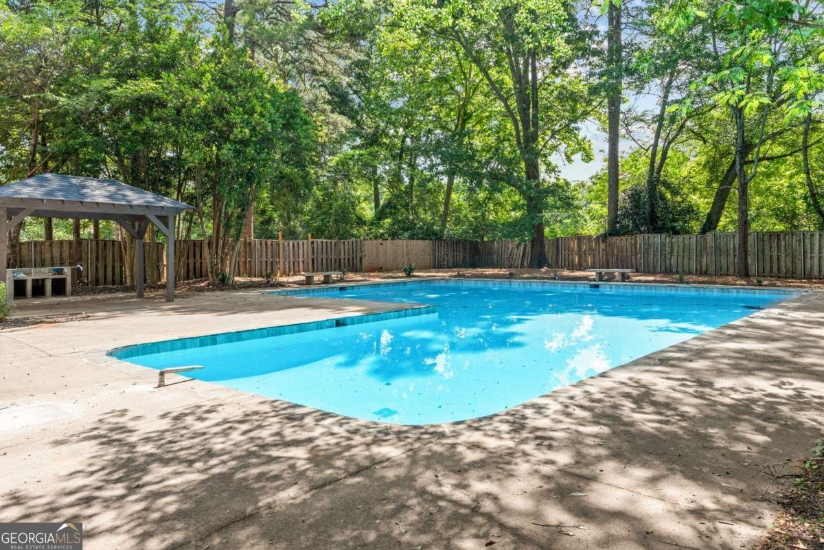 105 Highland Drive Athens - 64