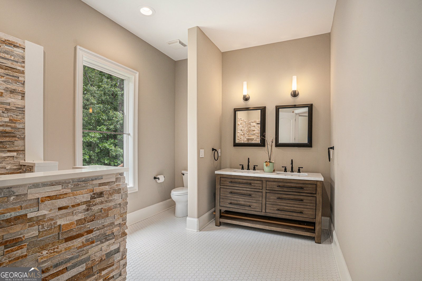 1608 Golden Creek Court Conyers - 3